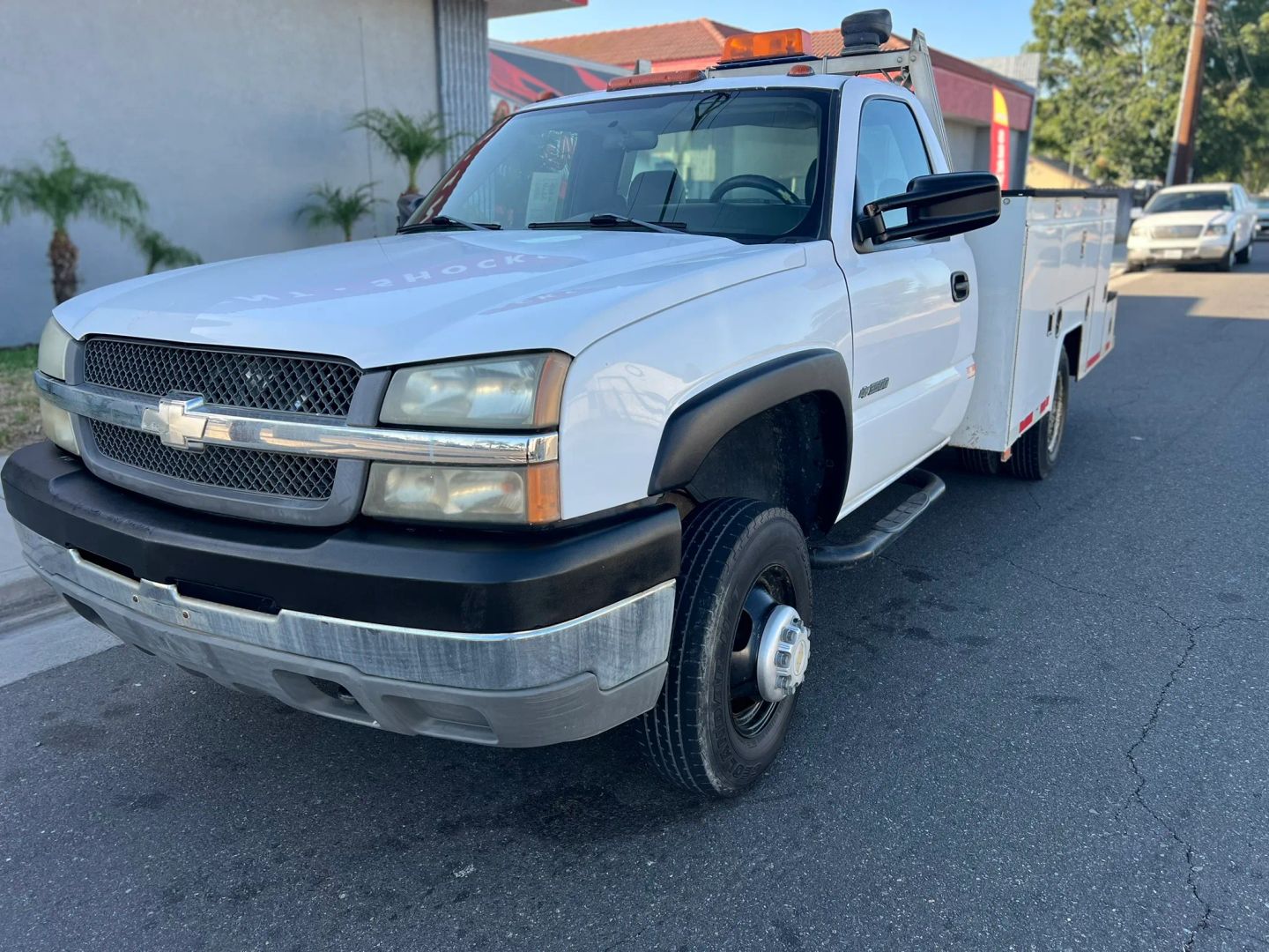 chevrolet silverado 3500 chassis cab 2004 1GBJC34U64E314209 image chevrolet silverado 3500 chassis cab 2004 1GBJC34U64E314209 image